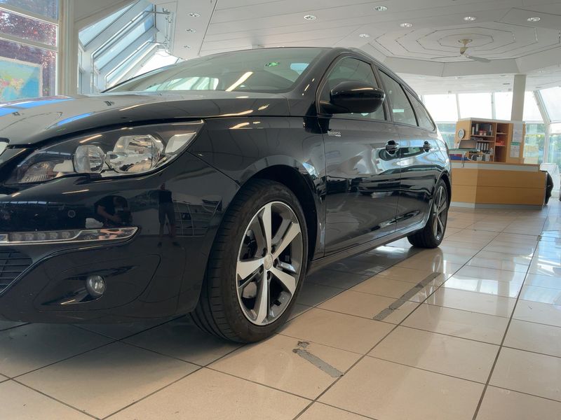 Peugeot 308 2.0 Blue-HDi Business-Line 2016 – снимка 2