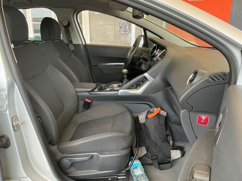 Peugeot 3008 1.6 Blue-HDi Style 2014 – снимка 3