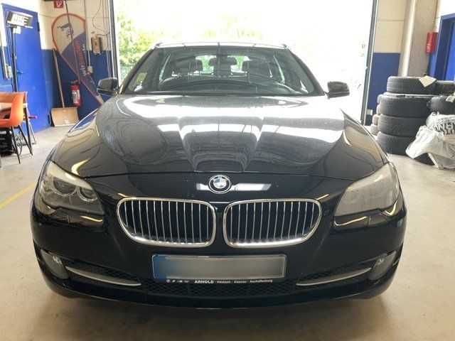 BMW 5er 520d 2012 – снимка 9
