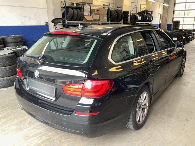 BMW 5er 520d 2012 – снимка на щета
