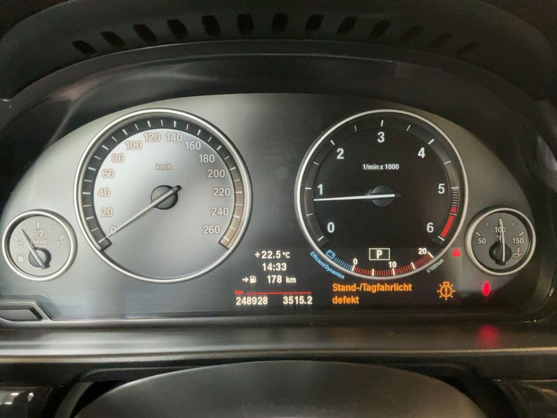 BMW 5er 520d 2012 – снимка 13