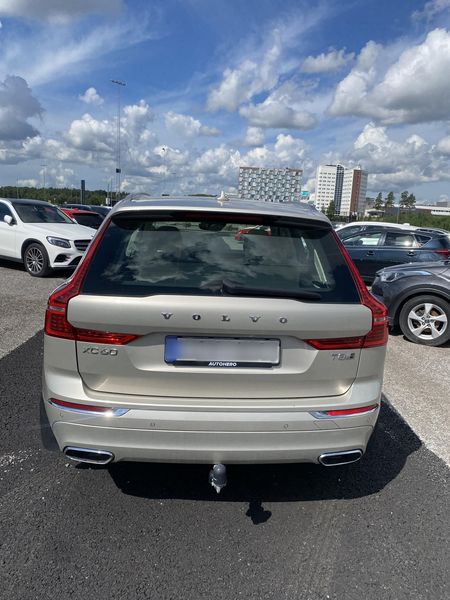 Volvo XC60 2.0 T8 Plug-in Hybrid Inscription AWD 2018 – снимка 7