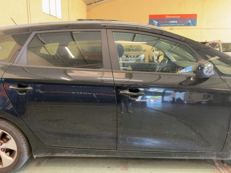 Kia Carens 1.6 GDI Active 2013 – снимка 10