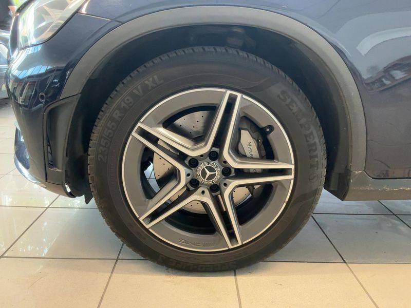 Mercedes-Benz GLC-Klasse GLC 220 d 4Matic AMG Line 2020 – снимка 3
