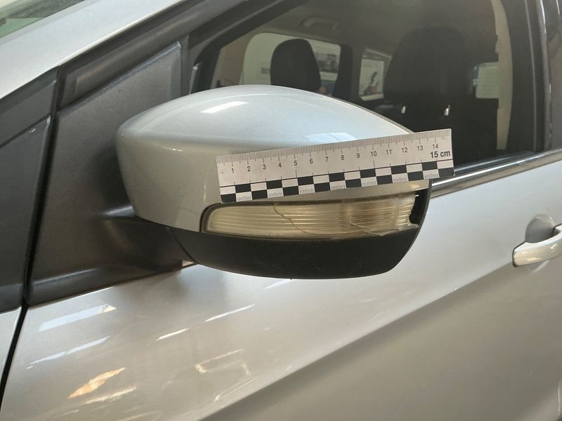 Ford Kuga 2.0 TDCi Titanium 2015 – снимка 22