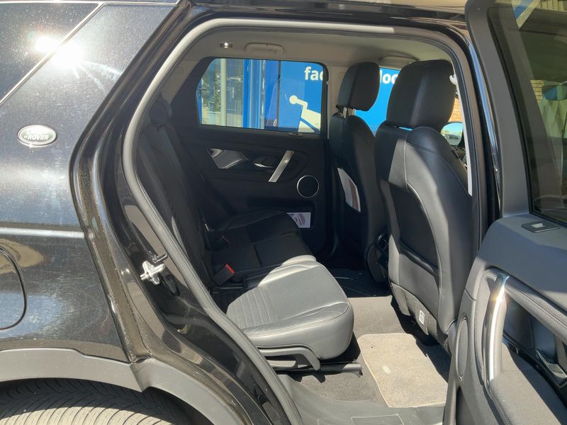 Land Rover Discovery Sport D165 Mild-Hybrid SE AWD 2021 – снимка 19