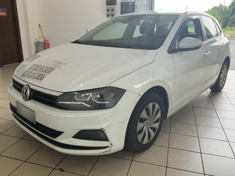 Volkswagen Polo 1.6 TDI Trendline 2018 – снимка 1