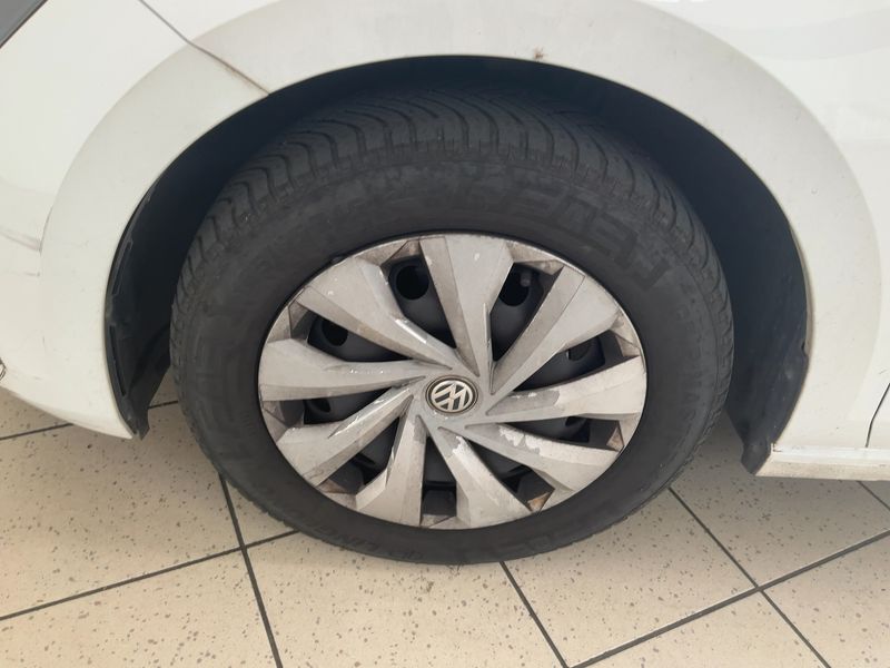 Volkswagen Polo 1.6 TDI Trendline 2018 – снимка 3