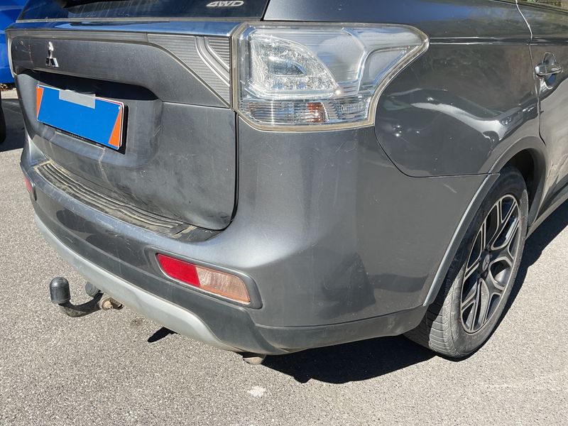 Mitsubishi Outlander 2.2 DI-D Instyle ClearTec 4WD 2016 – снимка 41