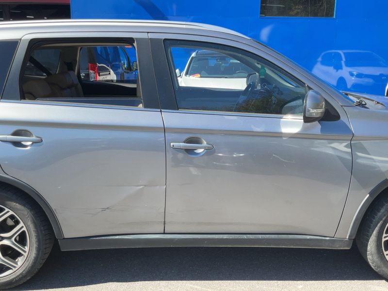 Mitsubishi Outlander 2.2 DI-D Instyle ClearTec 4WD 2016 – снимка 10