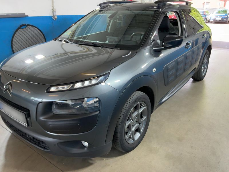 Citroen C4 Cactus 1.6 Blue-HDi Shine 2017 – снимка 2