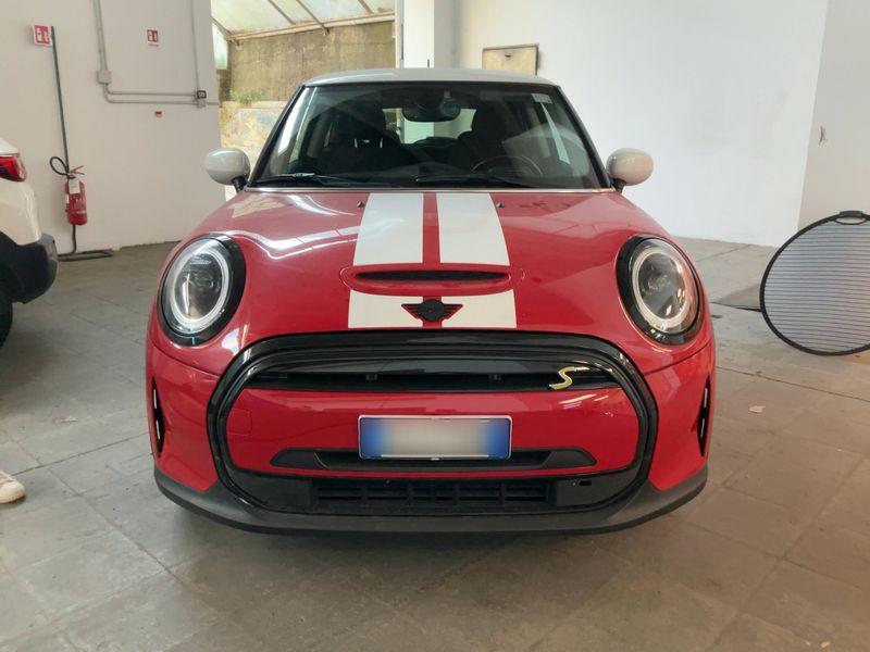 MINI Cooper SE Essential Trim 2021 – снимка 14