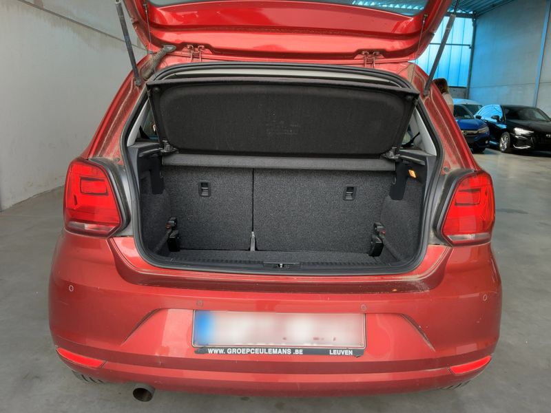 Volkswagen Polo 1.2 TSI Advance BlueMotion Tech 2014 – снимка 15