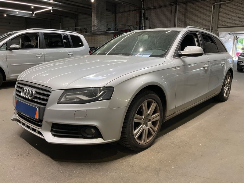 Audi A4 1.8 TFSI Ambiente 2009 – снимка 1