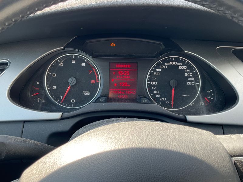 Audi A4 1.8 TFSI Ambiente 2009 – снимка 4