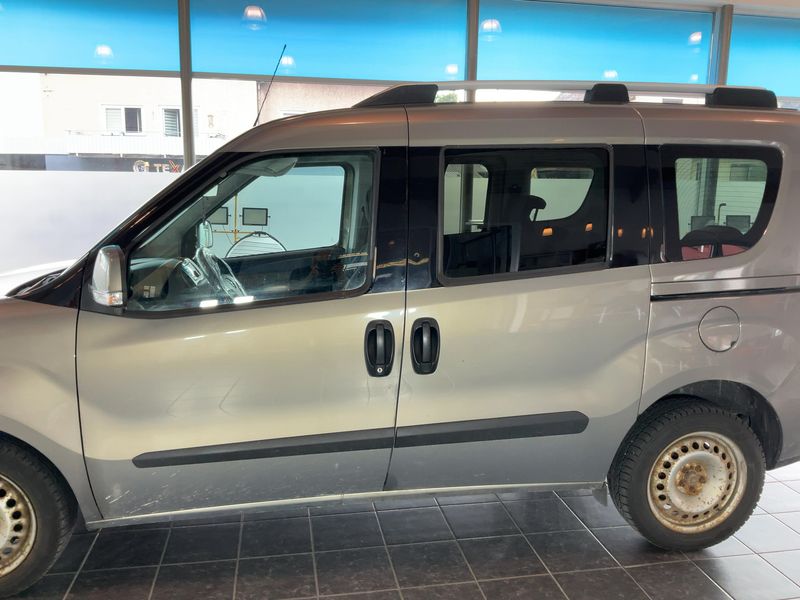Opel Combo 1.6 CDTI DPF Edition L1H1 2015 – снимка 4