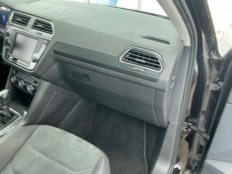 Volkswagen Tiguan 2.0 TDI Highline 4Motion BlueMotion Tech 2017 – снимка 23