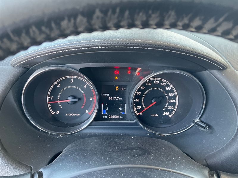 Citroen C-Crosser 2.2 HDi Exclusive 2011 – снимка 4