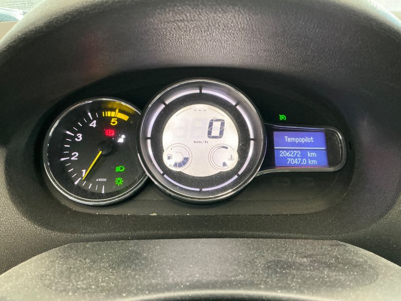 Renault Megane 2.0 dCi Dynamique 2010 – снимка 4