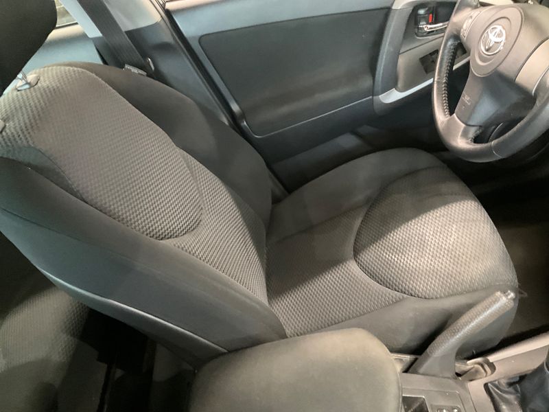 Toyota RAV 4 2.0 Elegance 2006 – снимка 36