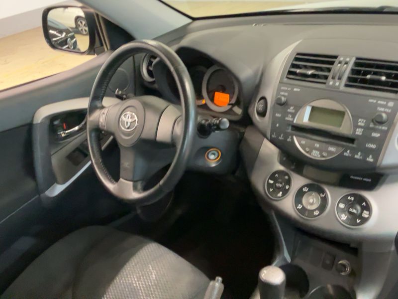 Toyota RAV 4 2.0 Elegance 2006 – снимка 18