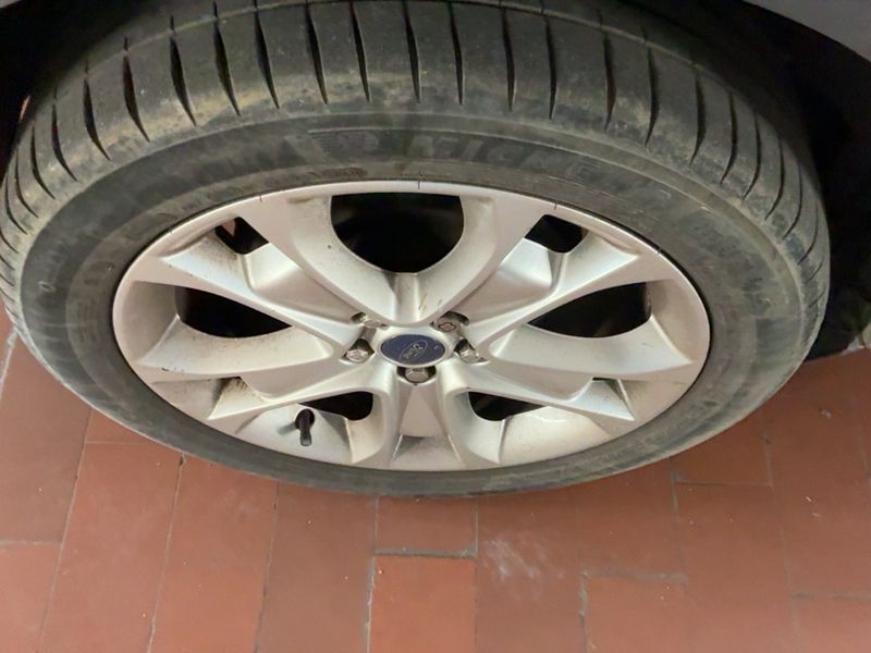 Ford Kuga 1.5 EcoBoost Titanium 2015 – снимка 9