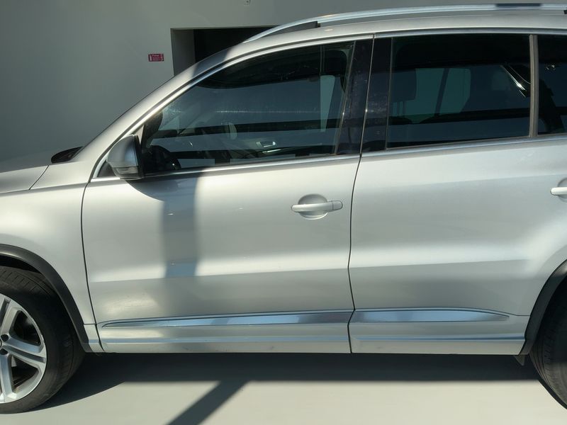 Volkswagen Tiguan 2.0 TDI Sport & Style 4Motion BlueMotion Tech 2015 – снимка 4