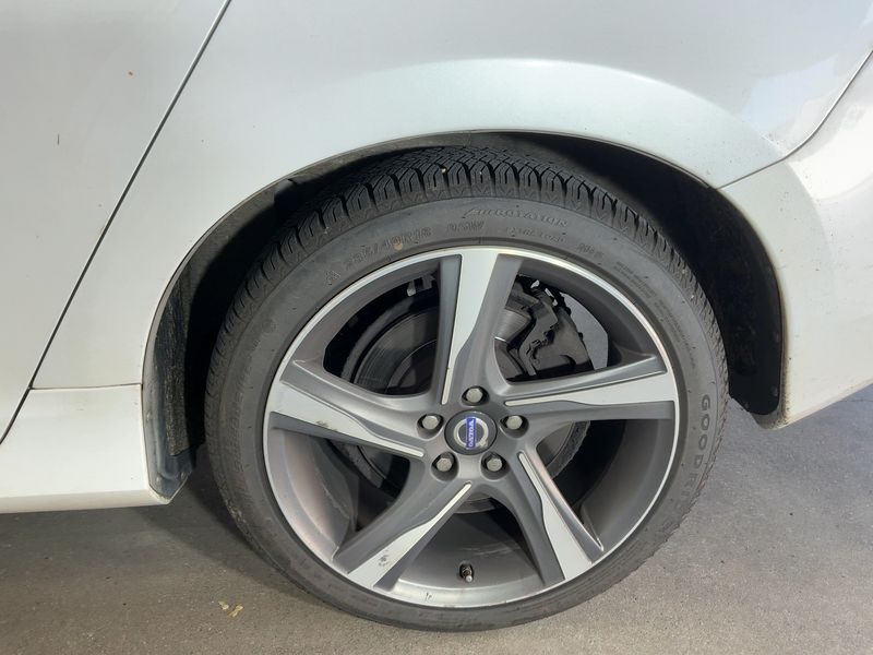 Volvo V60 2.0 D3 R-Design 2014 – снимка 5