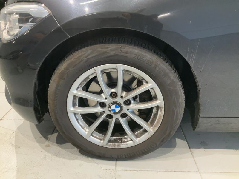 BMW 1er 120d Advantage 2017 – снимка 3