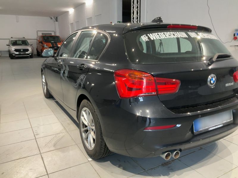 BMW 1er 120d Advantage 2017 – снимка 6