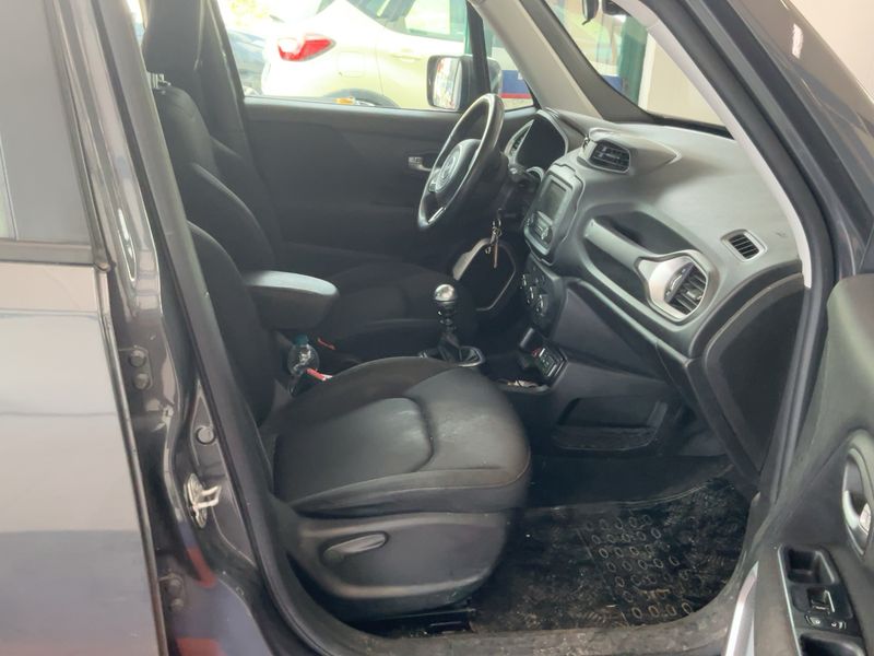 Jeep Renegade 1.0 TGDi Longitude 4x2 2021 – снимка 16