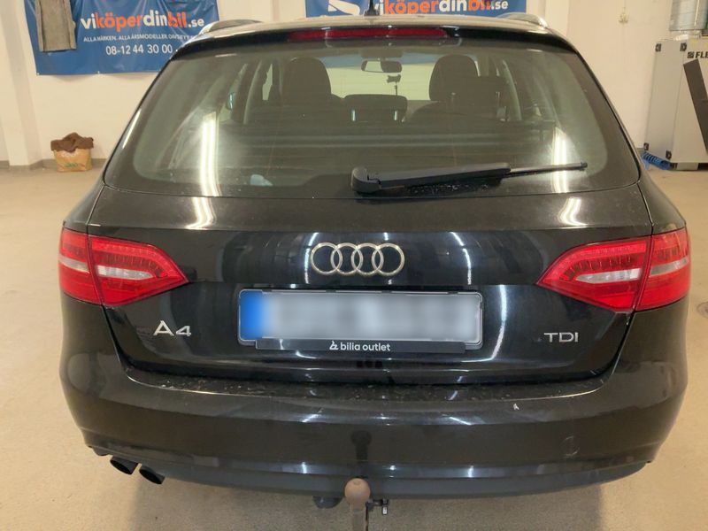 Audi A4 2.0 TDI Attraction 2013 – снимка 7