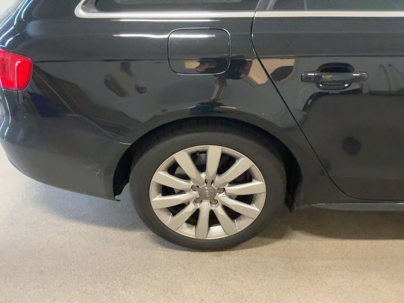 Audi A4 2.0 TDI Attraction 2013 – снимка 9