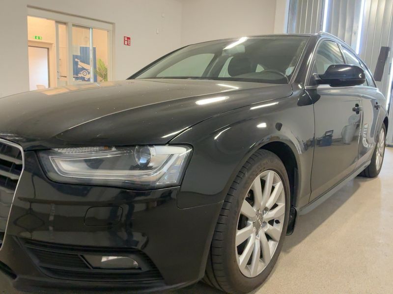 Audi A4 2.0 TDI Attraction 2013 – снимка 2