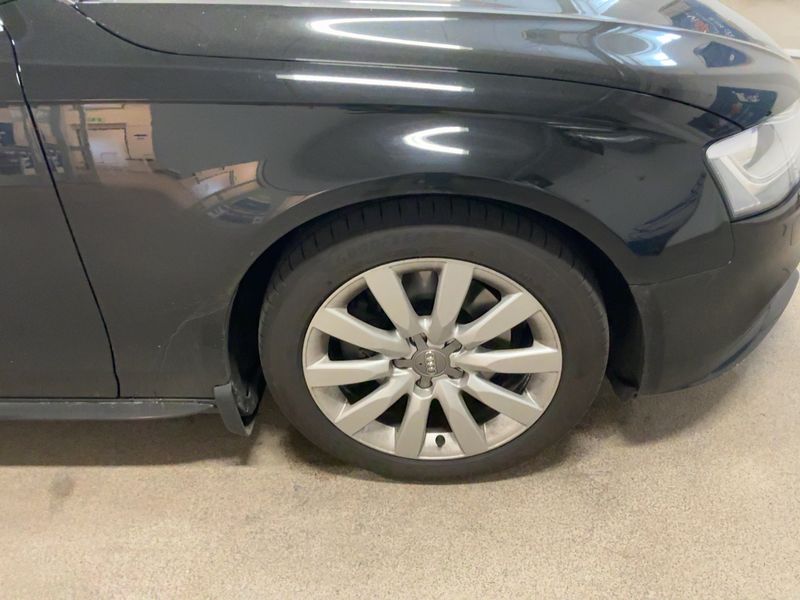 Audi A4 2.0 TDI Attraction 2013 – снимка 11