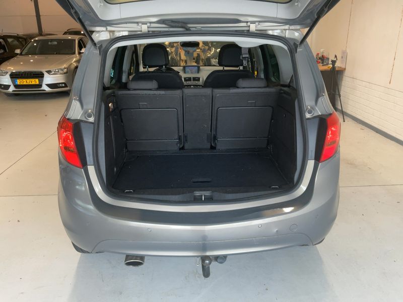 Opel Meriva 1.4 Turbo Active 2013 – снимка 15