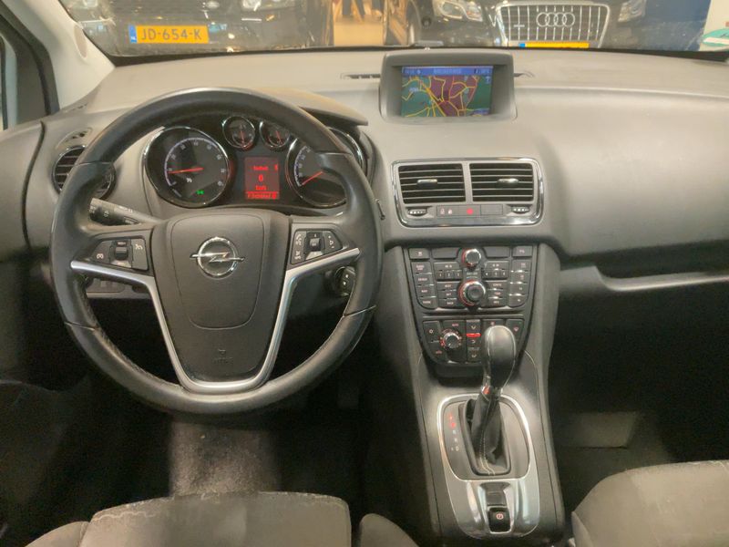 Opel Meriva 1.4 Turbo Active 2013 – снимка 17