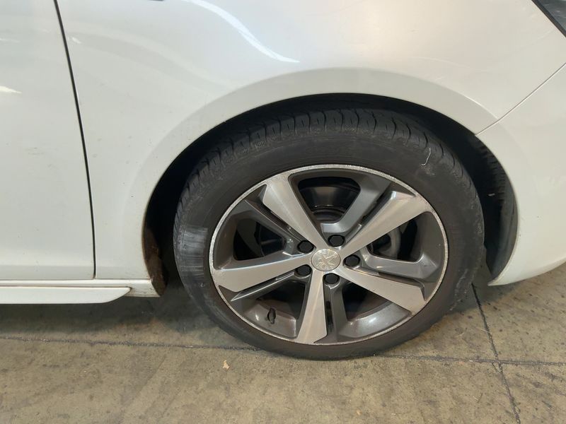 Peugeot 308 1.2 e-THP GT Line 2016 – снимка 11