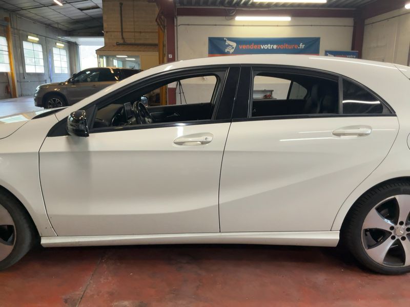 Mercedes-Benz A-Klasse A 200 CDI Urban 2015 – снимка 4