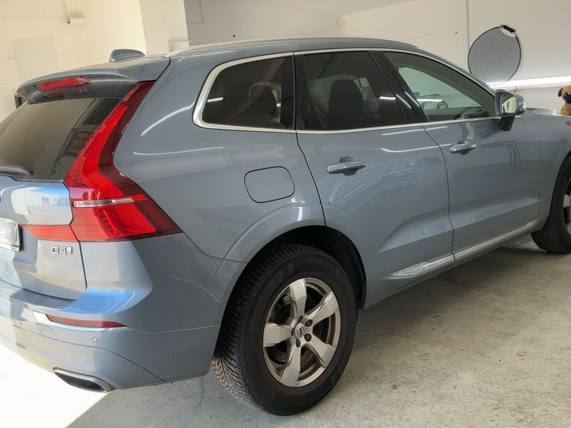 Volvo XC60 2.0 D4 Inscription 2WD 2019 – снимка 8