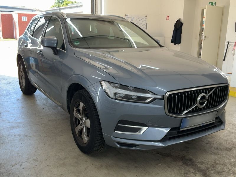 Volvo XC60 2.0 D4 Inscription 2WD 2019 – снимка 12