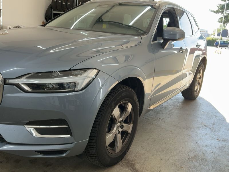 Volvo XC60 2.0 D4 Inscription 2WD 2019 – снимка 2