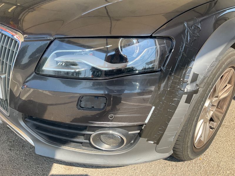 Audi A4 Allroad 3.0 V6 TDI 2011 – снимка 38