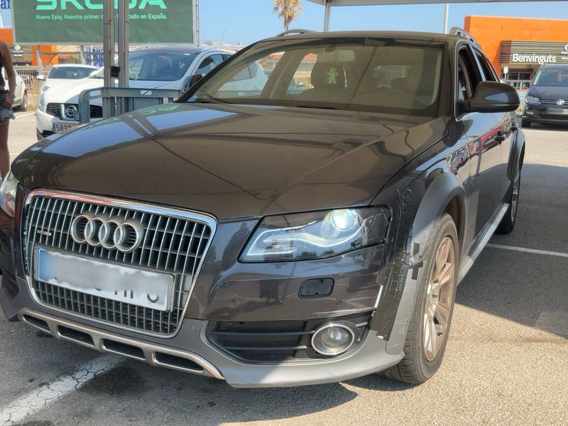 Audi A4 Allroad 3.0 V6 TDI 2011 – снимка 1