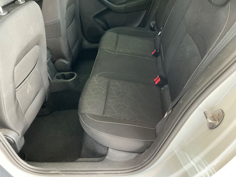 Skoda Rapid Spaceback 1.0 TSI Clever 2018 – снимка 32