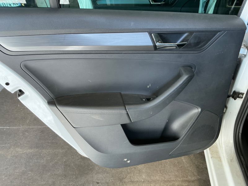 Skoda Rapid Spaceback 1.0 TSI Clever 2018 – снимка 30