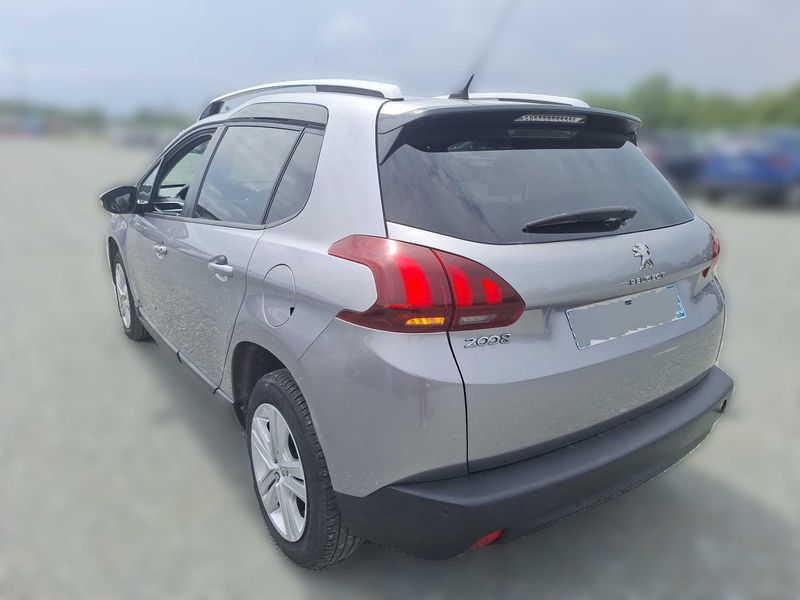Peugeot 2008 1.5 Blue-HDi Style 2018 – снимка 3