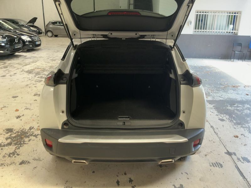 Peugeot 2008 1.2 PureTech GT 2021 – снимка 15