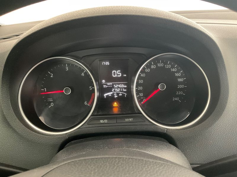 Volkswagen Polo 1.4 TDI Comfortline BlueMotion Tech 2016 – снимка 18