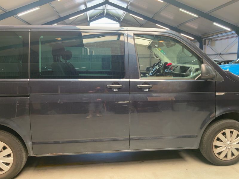 Volkswagen T6 Multivan 2.0 TDI Trendline 2018 – снимка 10
